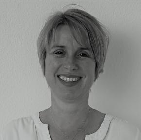 Dr. Claudia Feichtner